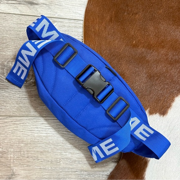 Supreme Blue Waist Bag (SS18) Fanny pack - Picture 2 of 4